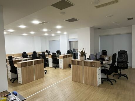 Объявление №5896804 - Баку, м. Шах Исмаил Хатаи, 10-комн., 440.4 м²
