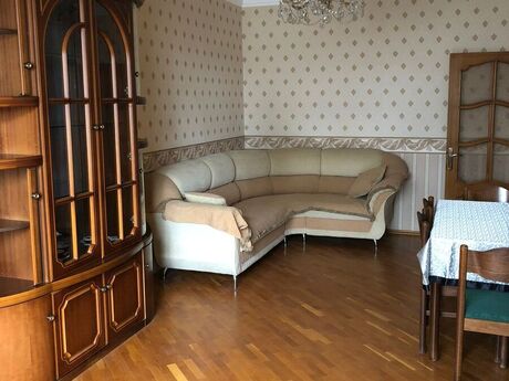 Elan №5896898 - Bakı, Şah İsmayıl Xətai m., 3 otaqlı, 90 m², 7/9 mərtəbə