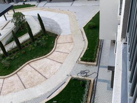 5 otaqlı yeni tikili - Ağ şəhər q. - 225 m²