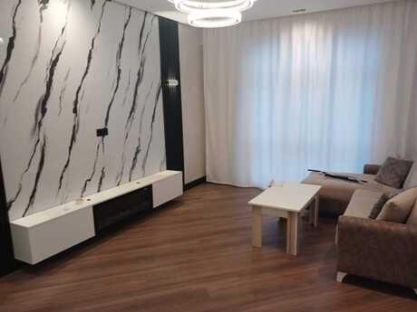 3 otaqlı mənzil, 80 m², Bakıxanov Rezidens Koroğlu: 240 000 ₼ 2