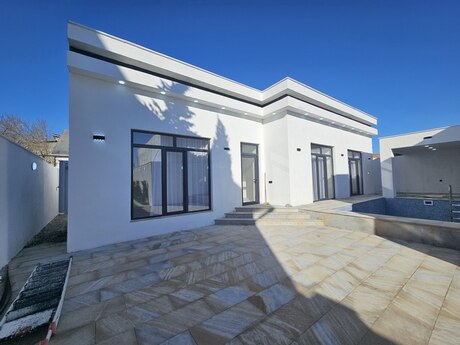 4 otaqlı həyət evi/bağ evi - Şüvəlan q. - 150 m²