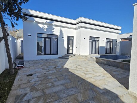 4 otaqlı həyət evi/bağ evi - Şüvəlan q. - 150 m²