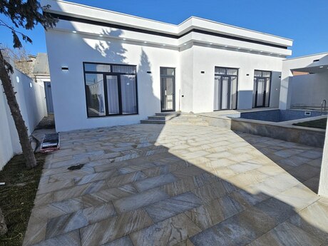4 otaqlı həyət evi/bağ evi - Şüvəlan q. - 150 m²