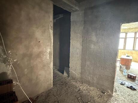Obyekt - Şah İsmayıl Xətai m. - 90 m²