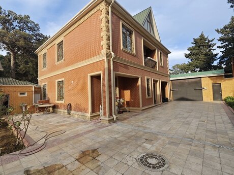 Объявление №5897895 - Баку, пос. Бакиханова, 6-комн., 220 м²