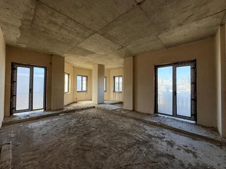 5 otaqlı yeni tikili - İçəri Şəhər m. - 300 m²