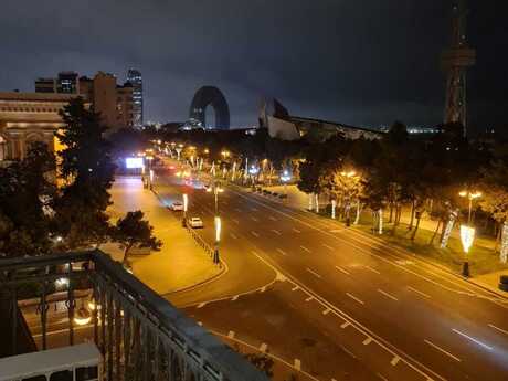 Elan №5898082 - Bakı, Sahil m., 1 otaqlı, 50 m², 4/4 mərtəbə