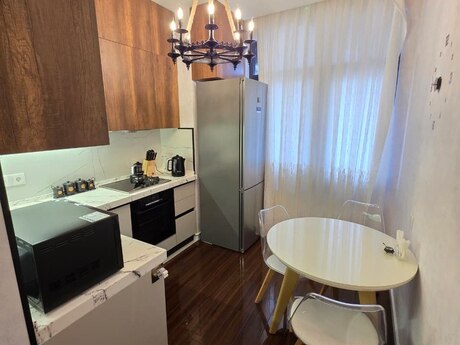 2 otaqlı yeni tikili - 20 Yanvar m. - 77 m²