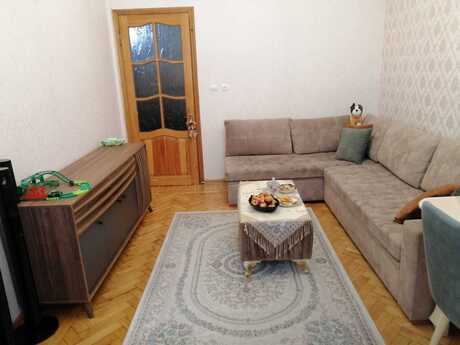 2 otaqlı köhnə tikili - Sahil m. - 50 m²