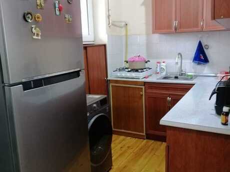 2 otaqlı köhnə tikili - Sahil m. - 50 m²