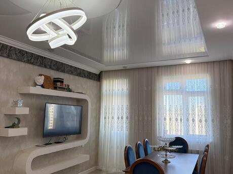 3 otaqlı köhnə tikili - Yeni Günəşli q. - 76 m²
