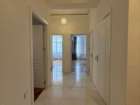 Elan №5898588 - Bakı, 28 May m., 3 otaqlı, 100 m², 7/16 mərtəbə