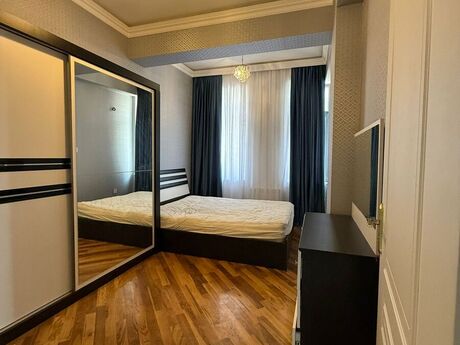 3 otaqlı yeni tikili - 28 May m. - 100 m²
