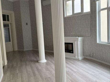 5-room apartment for rent, 150 m², Nizami: 2 000 ₼/mo 5