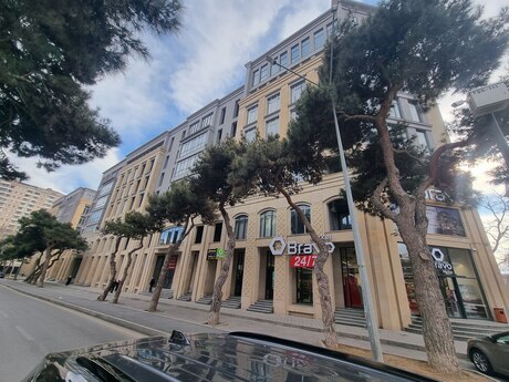 Elan №5898856 - Bakı, Nəriman Nərimanov m., 3 otaqlı, 144 m², 2/7 mərtəbə