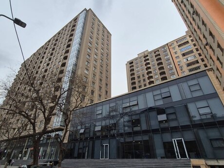 Elan №5898843 - Bakı, 28 May m., 3 otaqlı, 110 m², 2/16 mərtəbə