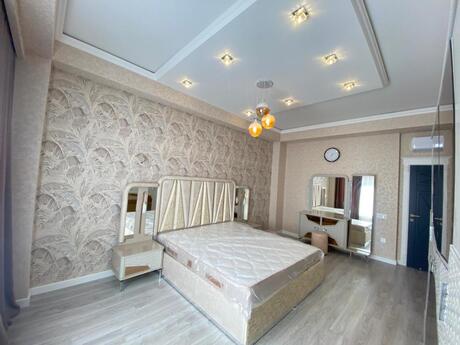 2-room apartment for rent, 92 m², Ağ şəhər: 1 600 ₼/mo 4