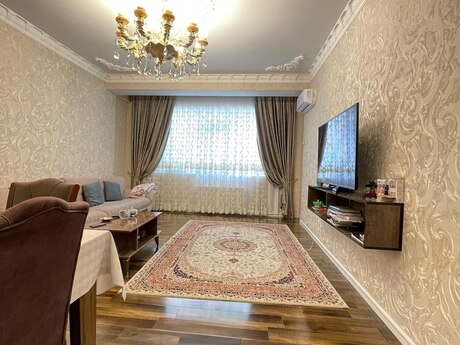 4-комн. новостройка - м. 8 ноября - 137 м²