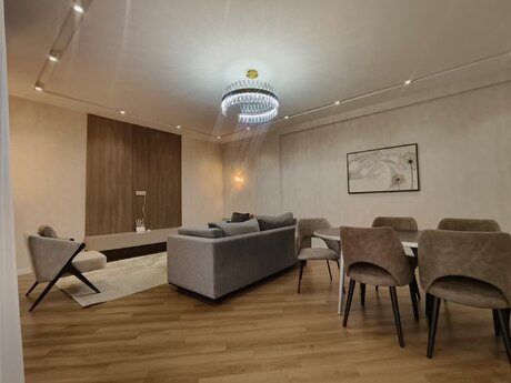 3 otaqlı yeni tikili - Nizami m. - 176 m²