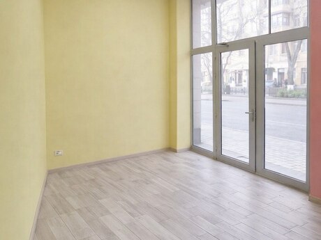 Elan №5899224 - Bakı, Nəsimi r., 340 m²
