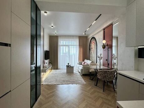 Продаётся 3-комнатная квартира в новостройке, Həzi Aslanov, 70 м², 229 000 AZN, фото 2 / 10