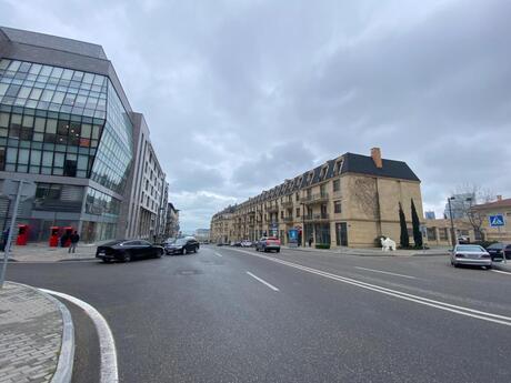 Elan №5899397 - Bakı, Ağ şəhər q., 352 m²