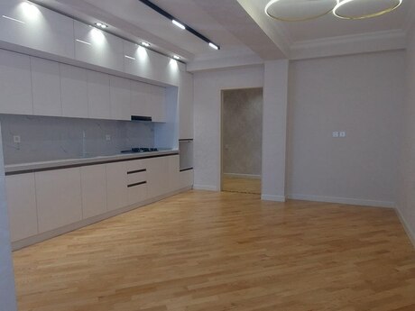 3 otaqlı mənzil, 92 m², Bakıxanov: 277 000 ₼ 3