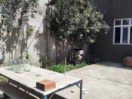 4 otaqlı həyət evi/bağ evi - Masazır q. - 200 m²
