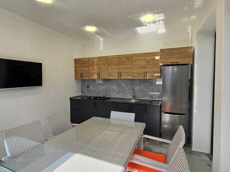 4-комн. дом/дача - пос. Шувеляны - 250 м²