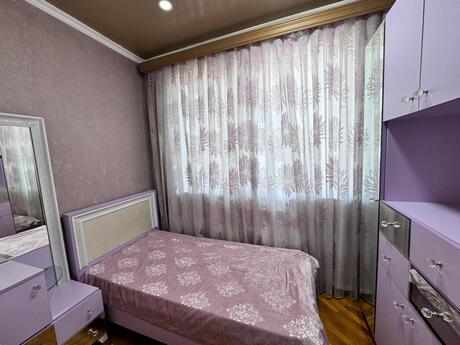 3 otaqlı köhnə tikili - Azadlıq Prospekti m. - 90 m²