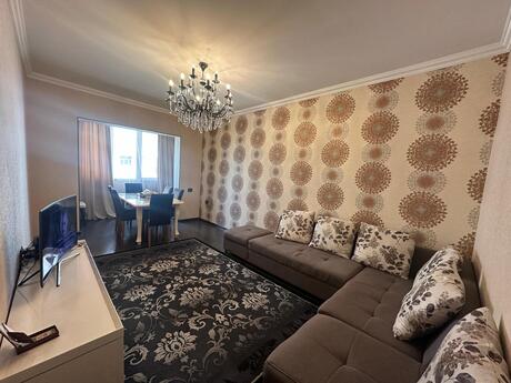 4 otaqlı köhnə tikili - Memar Əcəmi m. - 115 m²