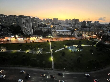3-комн. новостройка - м. Низами - 135 м²