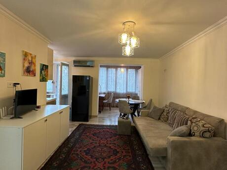 Объявление №5900040 - Баку, м. Низами, 2-комн., 50 м², 5/5 этаж