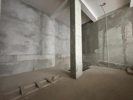 Obyekt - Ağ şəhər q. - 95 m²