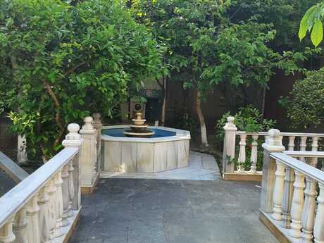 7 otaqlı həyət evi/bağ evi - Sabunçu r. - 670 m²