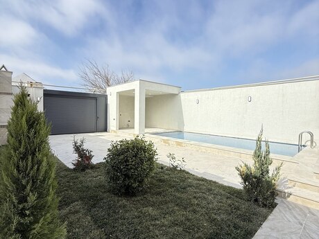 4 otaqlı həyət evi/bağ evi - Şüvəlan q. - 150 m²