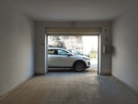 Гараж - м. Халглар Достлугу - 38 м²