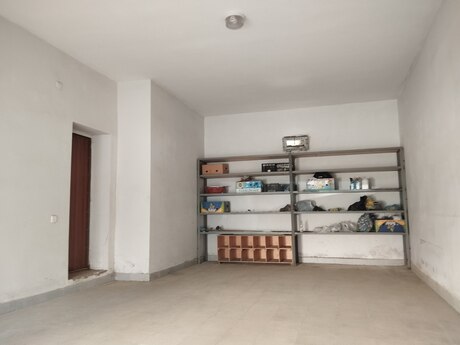 Гараж - м. Халглар Достлугу - 38 м²