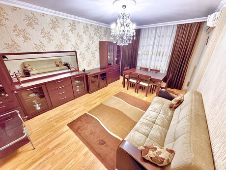 3 otaqlı köhnə tikili - Qara Qarayev m. - 85 m²
