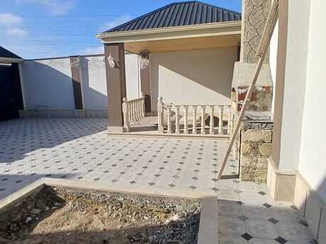 4 otaqlı həyət evi/bağ evi - Savalan q. - 120 m²