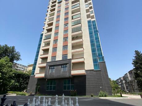 3 otaqlı yeni tikili - Nizami m. - 180 m²