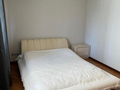 4-комн. новостройка - м. Низами - 190 м²