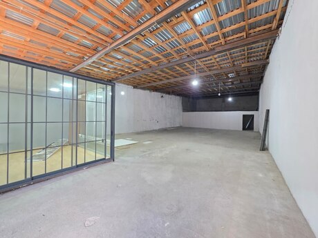 Obyekt - Binəqədi r. - 300 m²