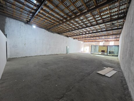 Obyekt - Binəqədi r. - 300 m²