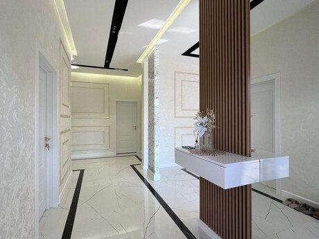 5 otaqlı həyət evi/bağ evi - Mərdəkan q. - 180 m²