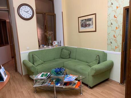 5 otaqlı ofis - Səbail r. - 100 m²