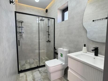 House with Garden, Villa For Sale