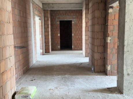 4 otaqlı yeni tikili - Şah İsmayıl Xətai m. - 251.4 m²