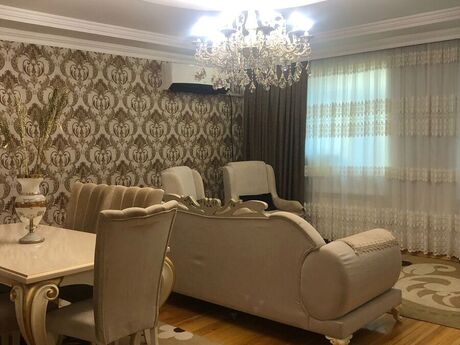 6 otaqlı həyət evi/bağ evi - Masazır q. - 180 m²