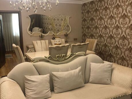 6 otaqlı həyət evi/bağ evi - Masazır q. - 180 m²